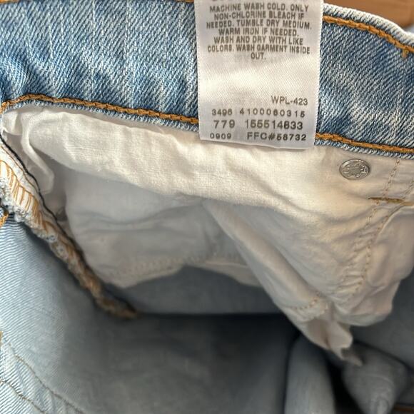 Levi’s 550 Relaxed Tapered Jeans Light Blue 8 Medium - Picture 3 of 10